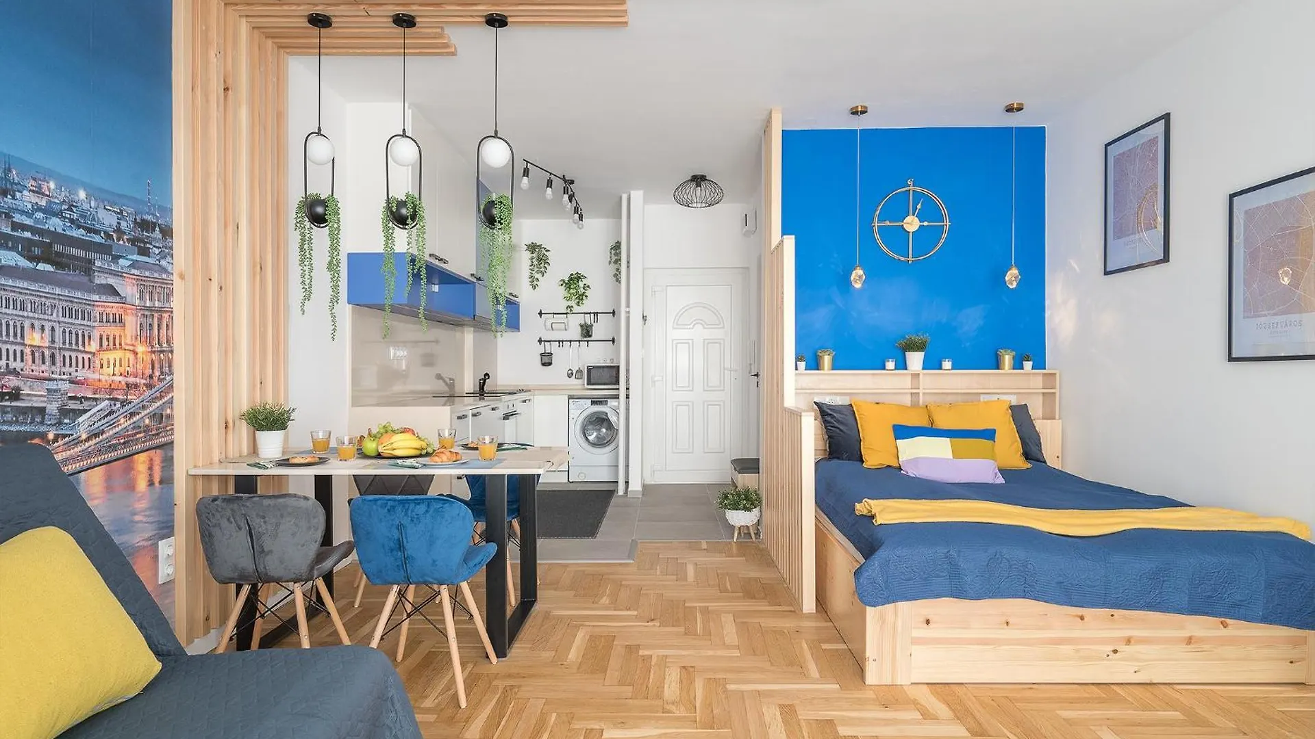 Newly Renovated!!! - Modern Apartment 10 Minutes From The Grand Boulevard Budapest