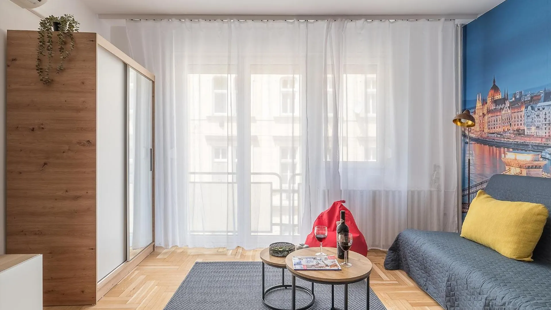 Newly Renovated!!! - Modern Apartment 10 Minutes From The Grand Boulevard Budapest Hungary